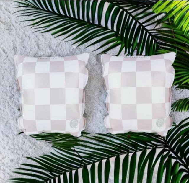 🏖️ Swim Essentials Zwembandjes – Sand Check