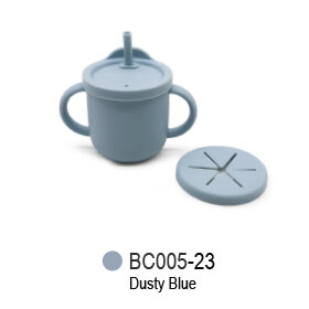 Siliconen Beker met Dubbele Handgrepen  &ndash; Inclusief Rietje en Snackdeksel